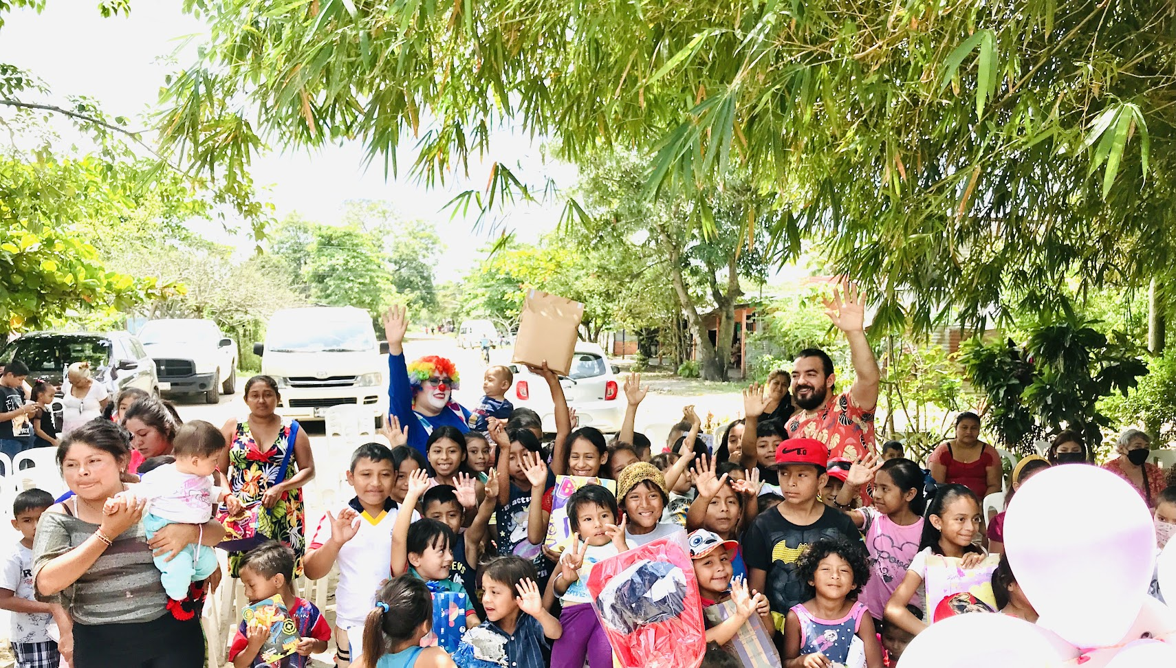 Niñas y niños acompañados por Ministerios Alkance